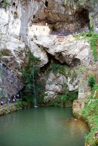 Santuário e gruta de Covadonga. Foto JACrispim 2007