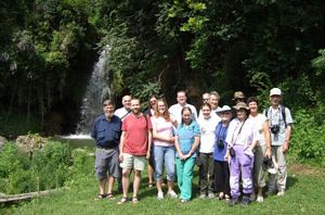 O grupo na cascata de Glenn Falls @ Daniel Doctor, 2009
