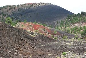 Escoada aa e cone de cinzas no Sunset Crater National Monument @JACrispim - CeGUL- SPE, 2009